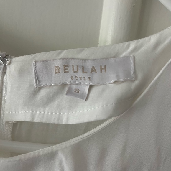 Beulah Style White Tailcoat Ruffle Blouse - Picture 2 of 5